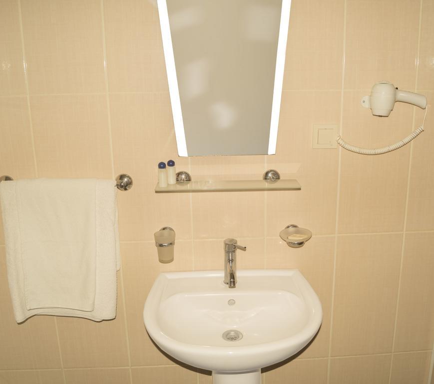 Baranlar Hotel Мерсин Номер фото